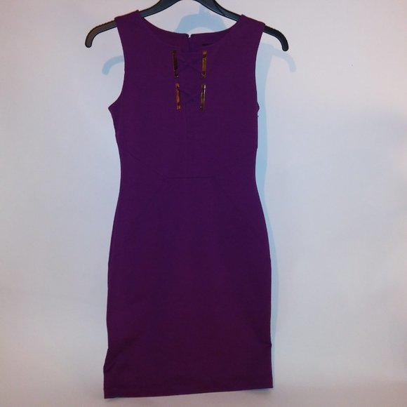 Ivank Trump Pencil Dress Size 4 Solid Purple Sleeveless Gold Hardware Criss Cros - Picture 7 of 12